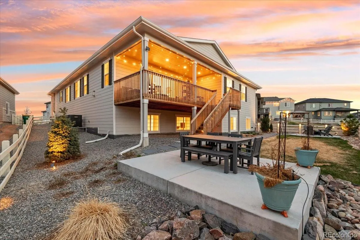 7115 S Yantley Way Aurora CO 80016 MLS #REC8086594 04132026180505 1200 37