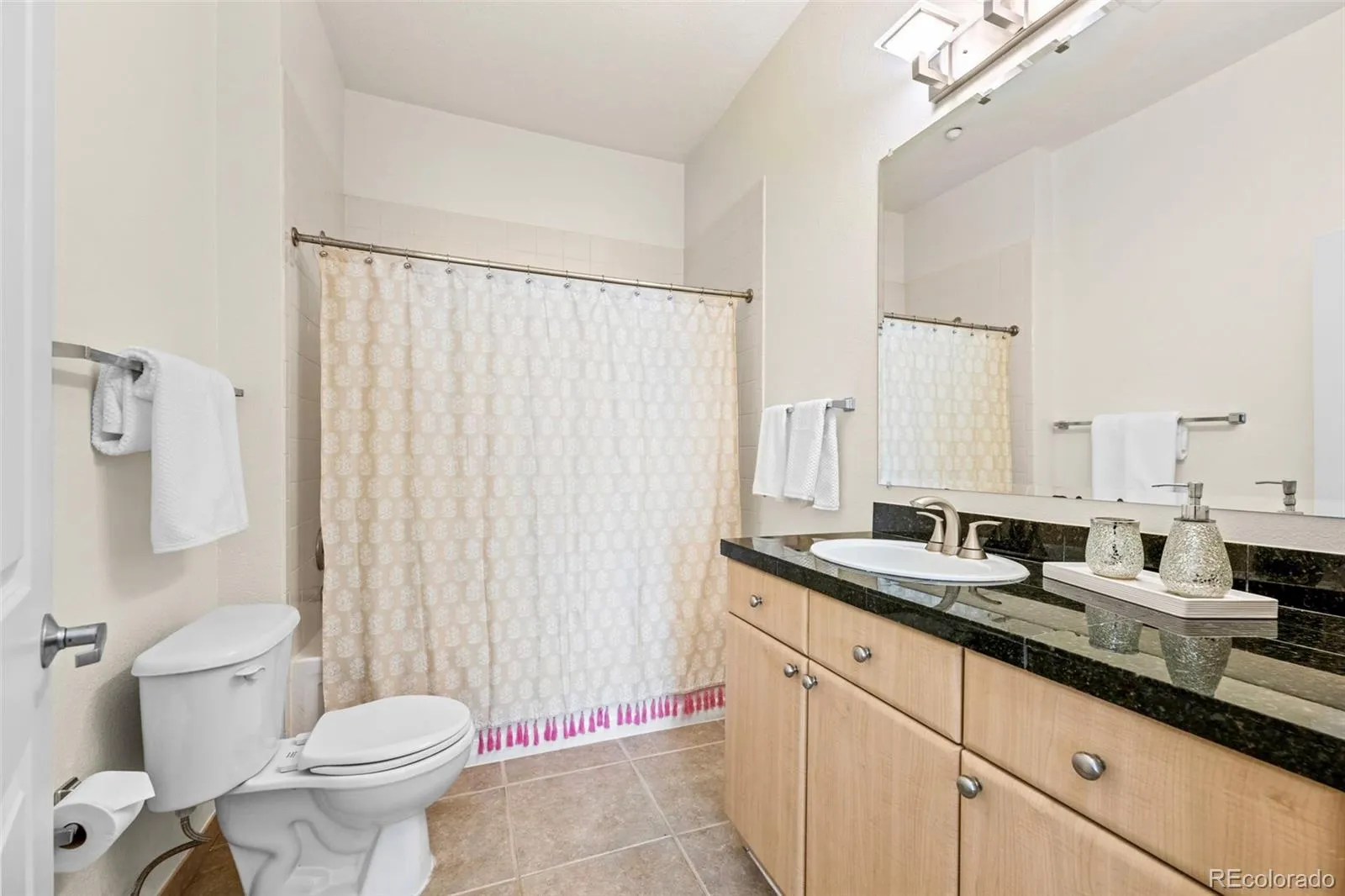 5677 Park Place #106A Greenwood Village CO 80111 MLS #REC8087720 05202026195410 1600 9