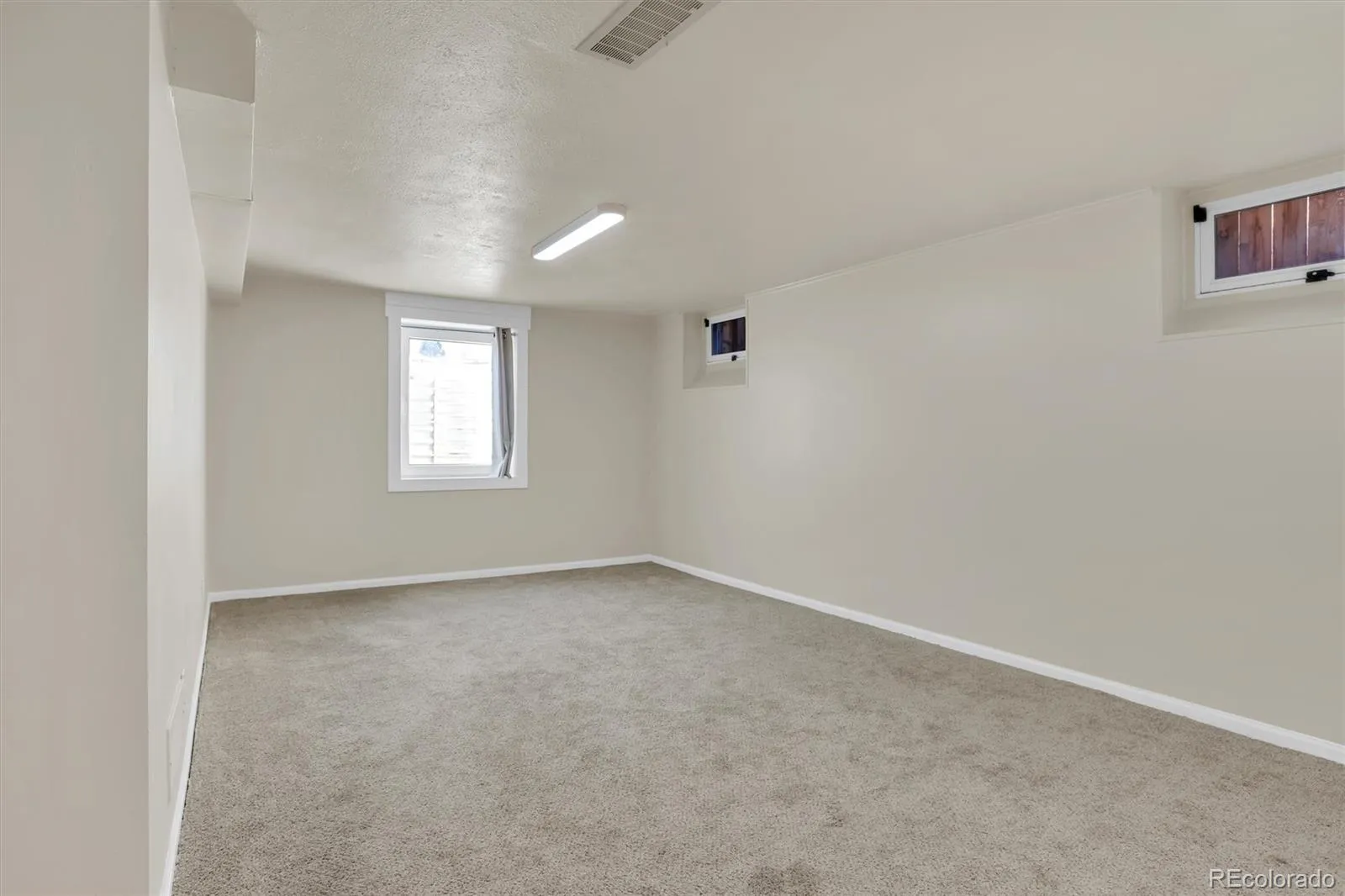 04052026230818 1600 25