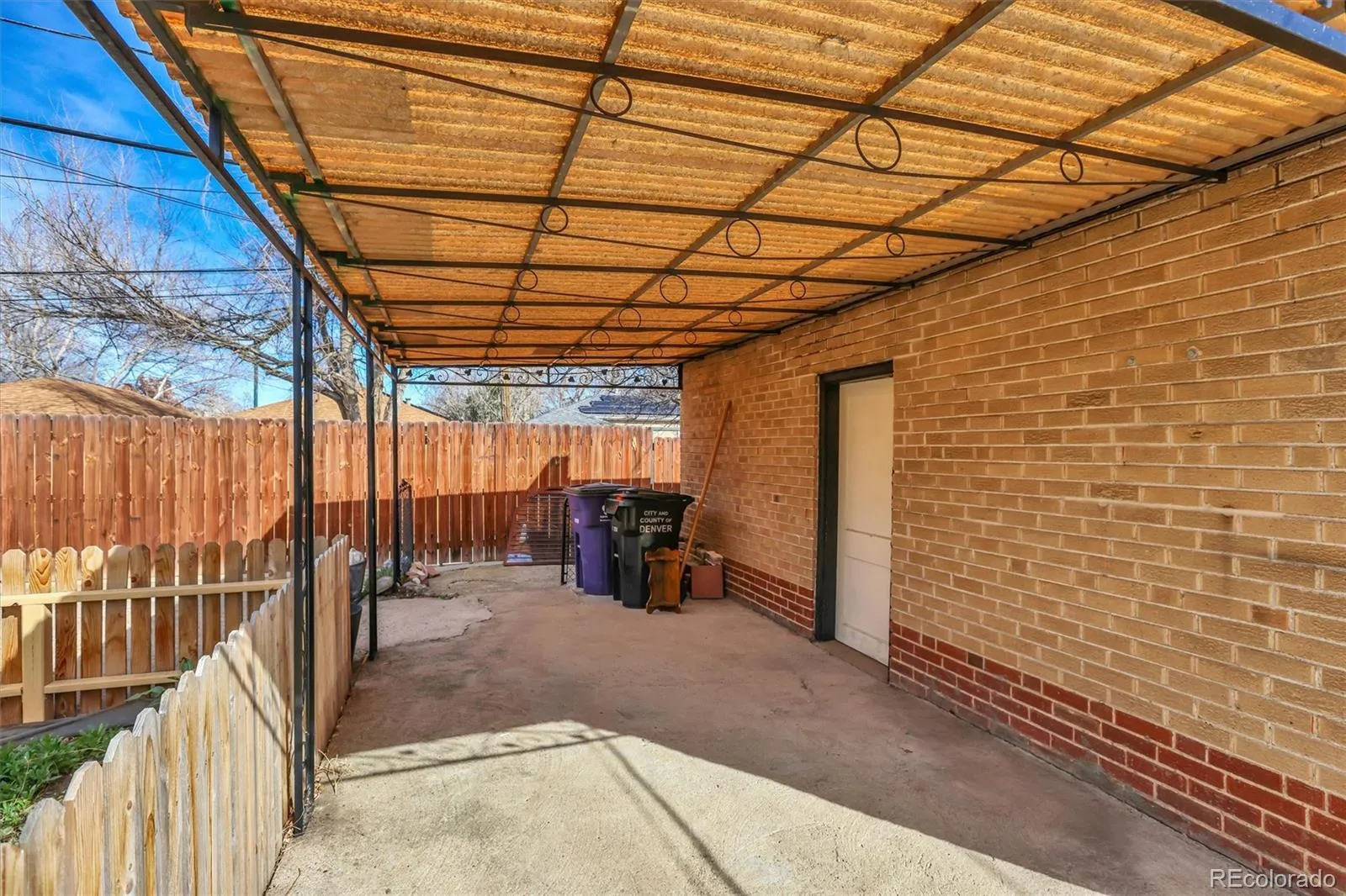 04052026230818 1600 31