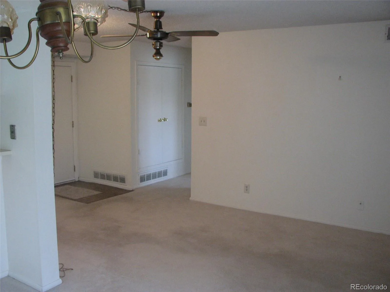 12526 E Cornell Avenue #204 Aurora CO 80014 | MLS #REC8088526 06092026193511 1600 6