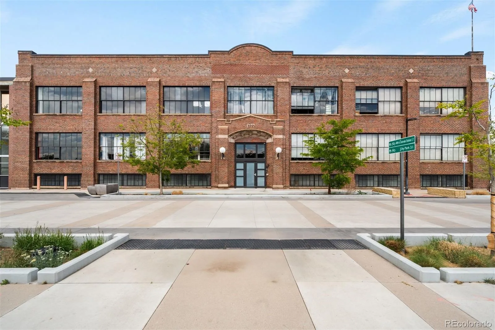 1777 E 39th Avenue #210 Denver CO 80205 MLS #REC8088655 04302026220701 1600 1