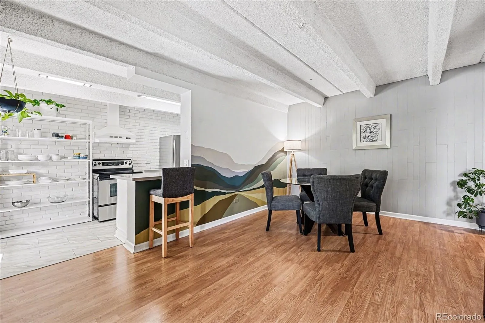 04212026161624 1600 8