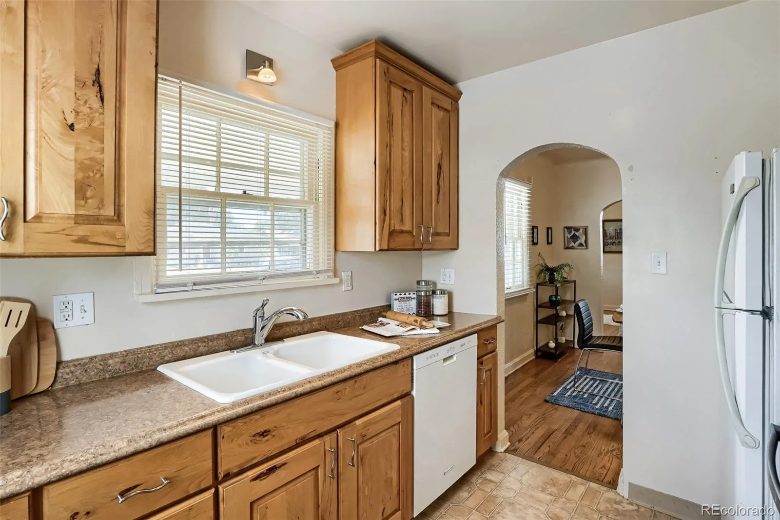 3990 S Logan Street Englewood CO 80113 | MLS #REC8090624 08102026174524 1600 8