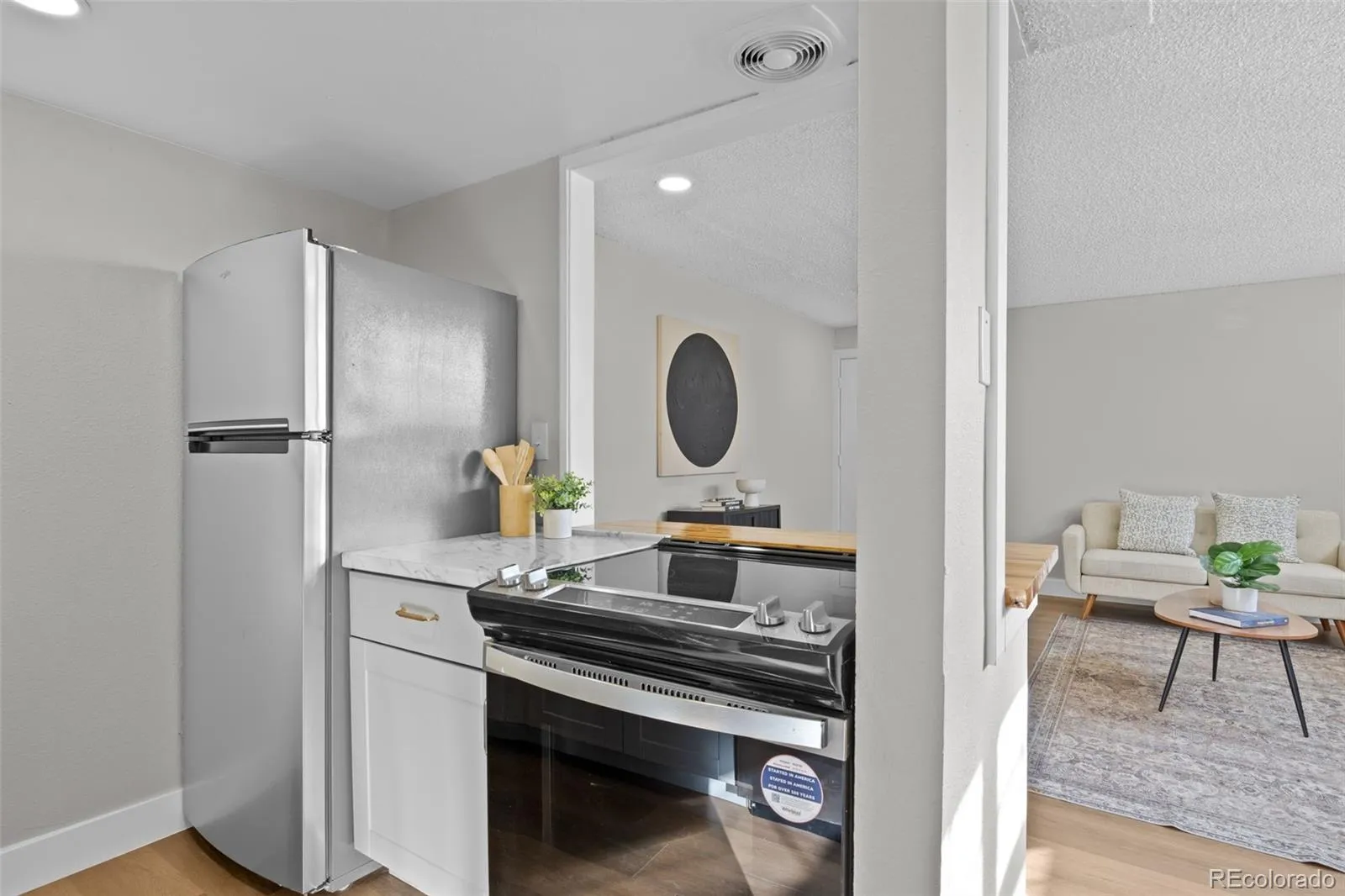 9100 E Girard Avenue #3 Denver CO 80231 MLS #REC8091194 04282026173107 1600 1