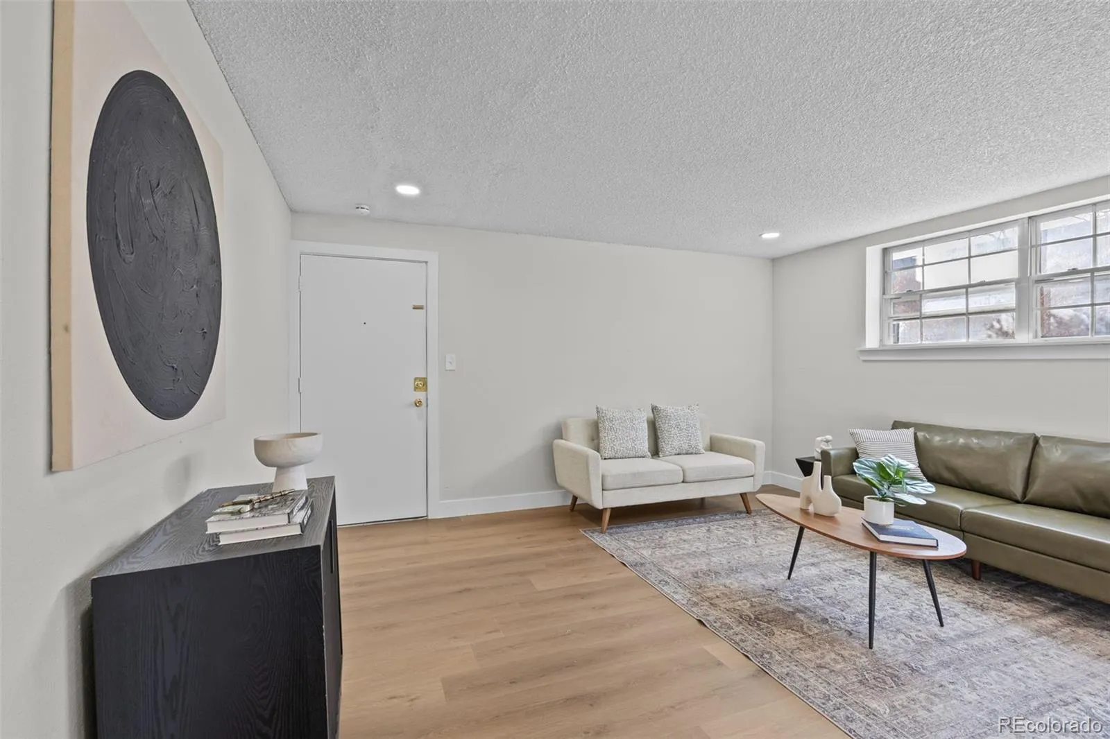 9100 E Girard Avenue #3 Denver CO 80231 MLS #REC8091194 04282026173107 1600 3