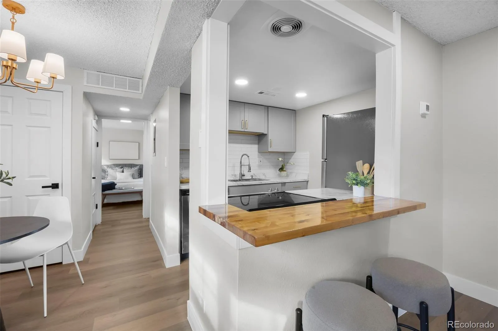 9100 E Girard Avenue #3 Denver CO 80231 MLS #REC8091194 04282026173107 1600 6