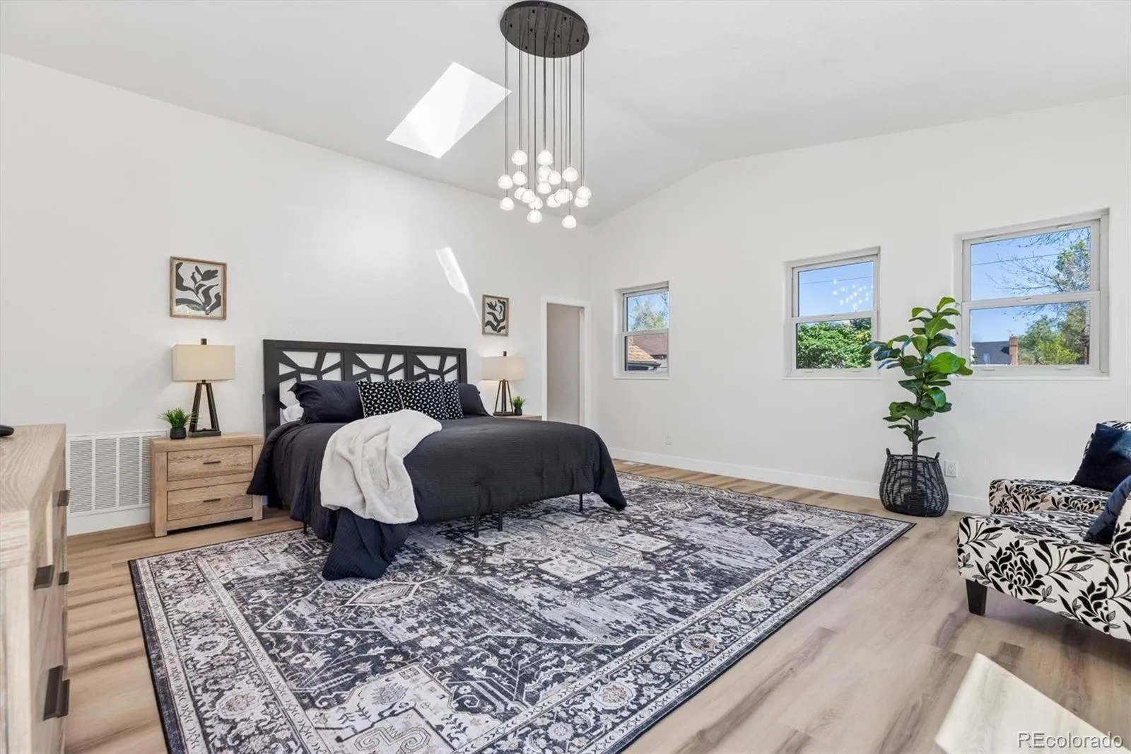 04172026030645 1600 16