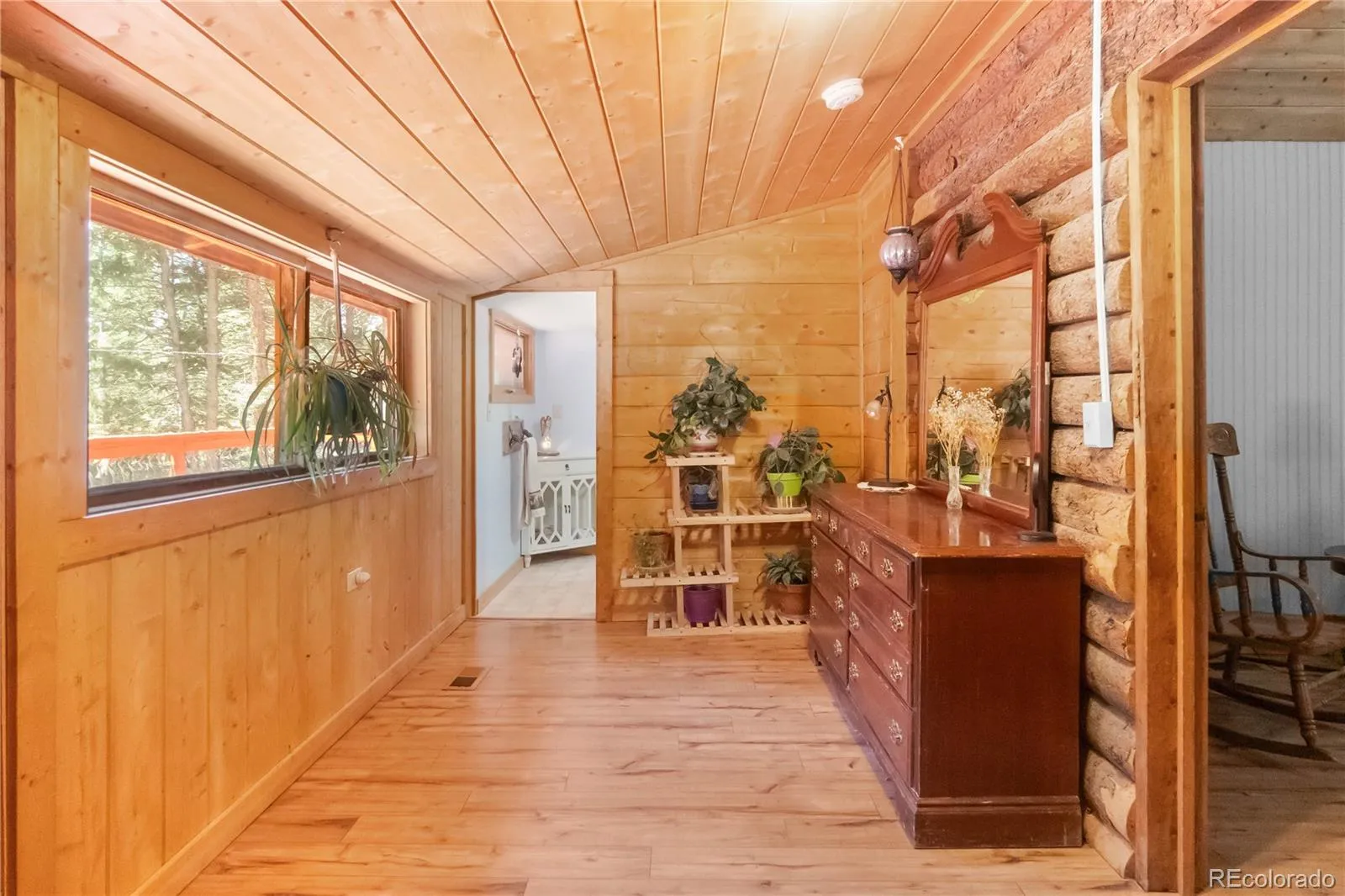 48 Linn Circle Evergreen CO 80439 | MLS #REC8093976 05182026181349 1600 15