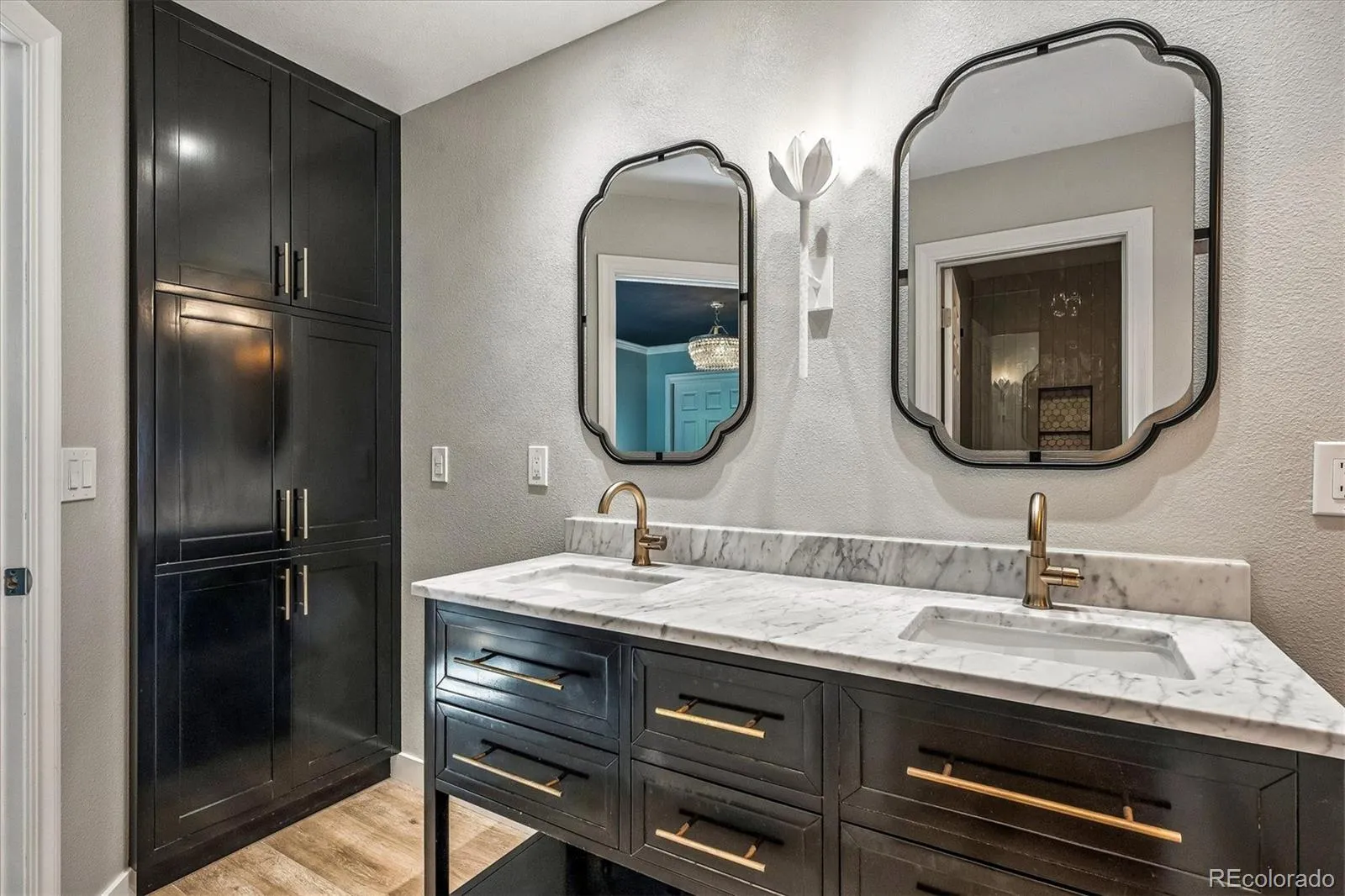 04162026163749 1600 19