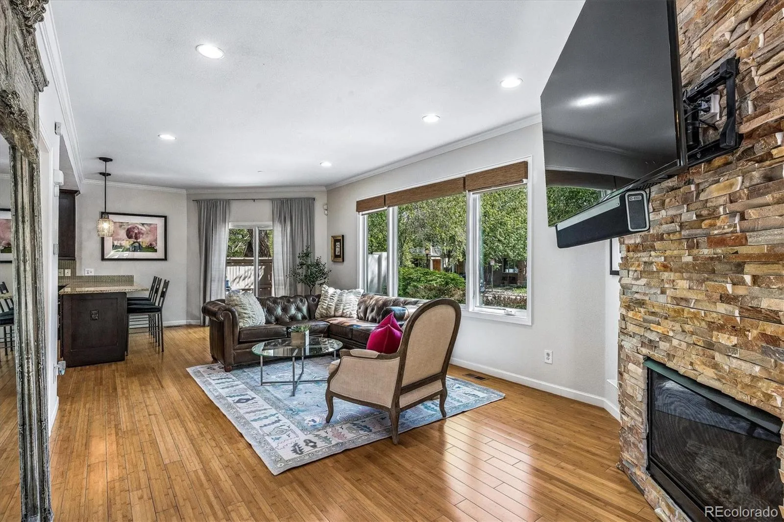 04162026163749 1600 4