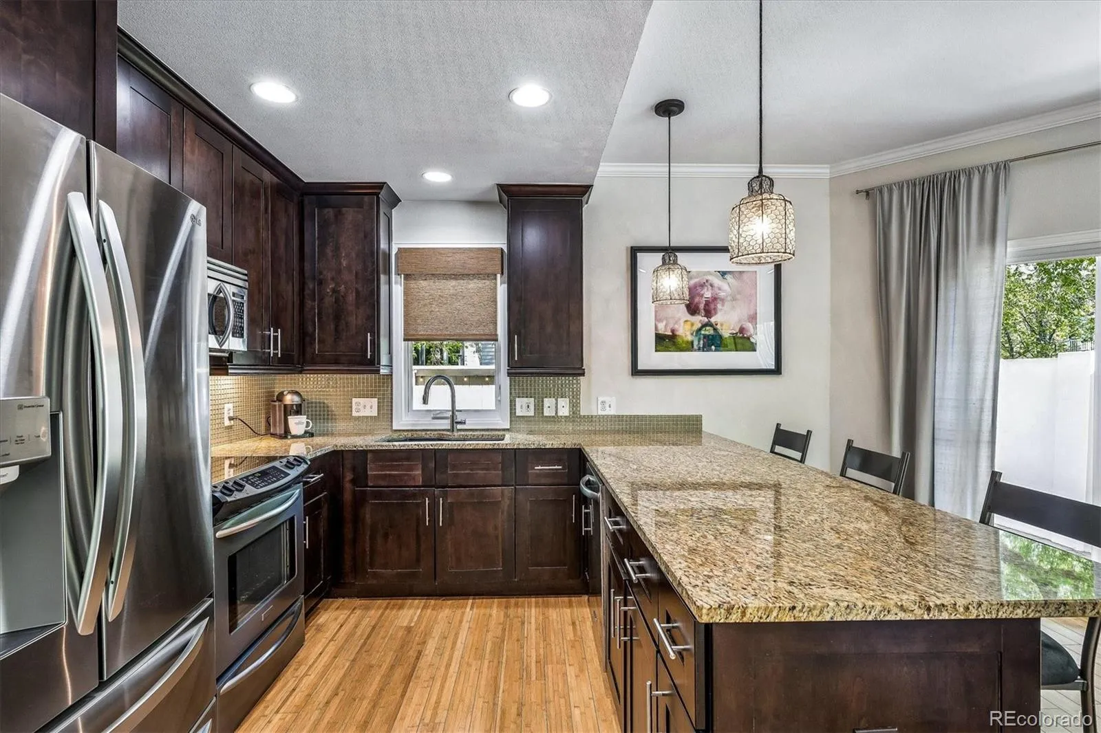 04162026163749 1600 9