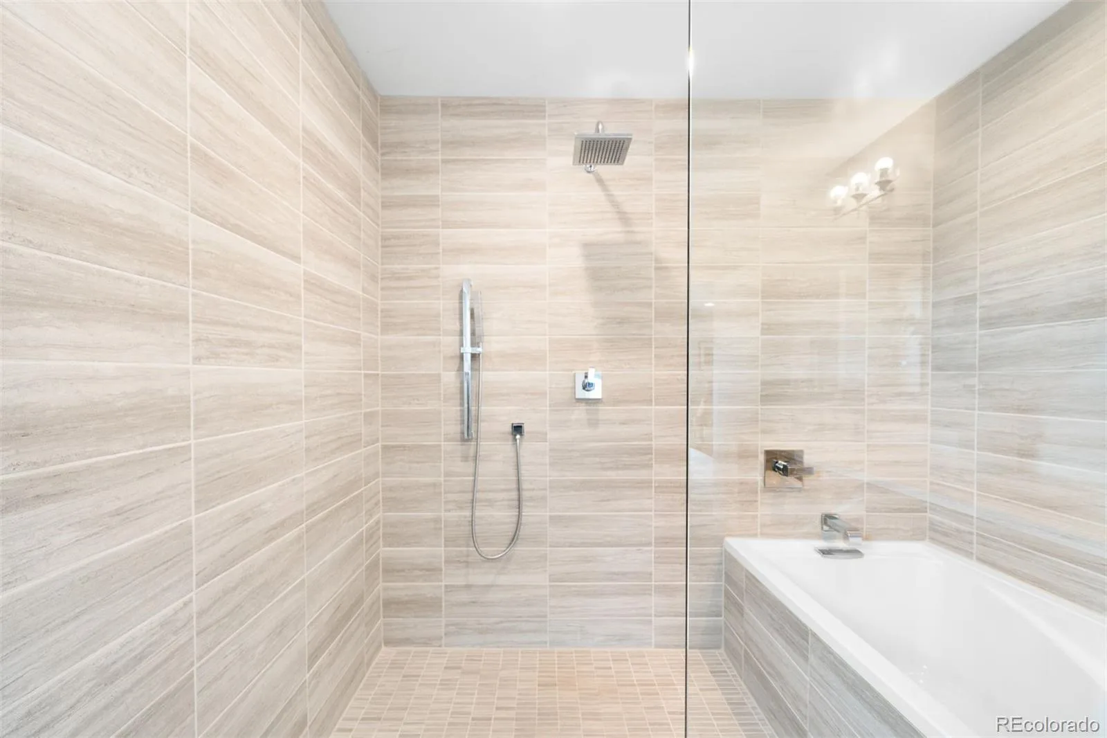 2142 N Lowell Boulevard Denver CO 80211 | MLS #REC8098851 08122026174947 1600 26