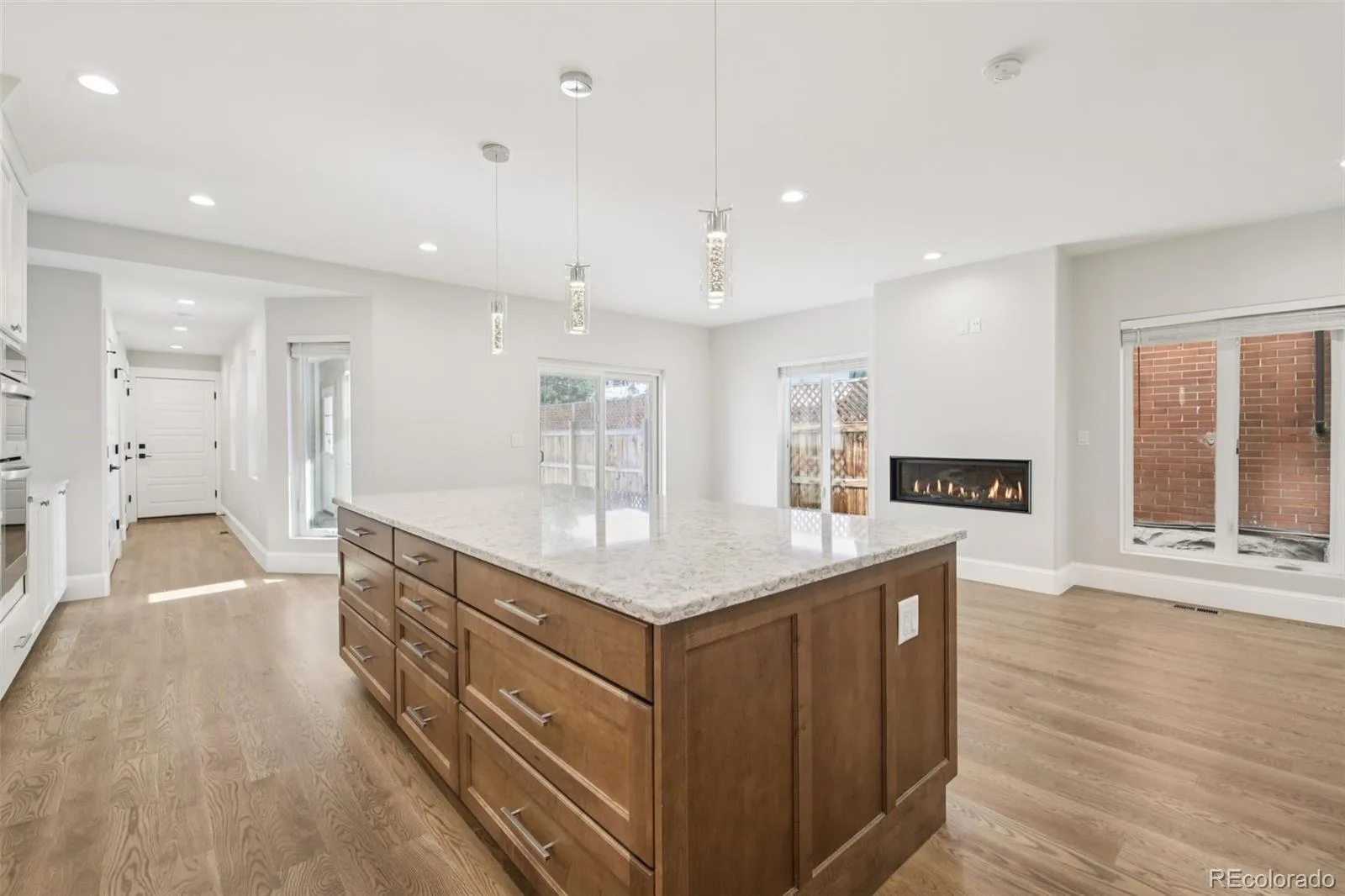 260 S Grant Street Denver CO 80209 MLS #REC8099614 06162026141710 1600 14