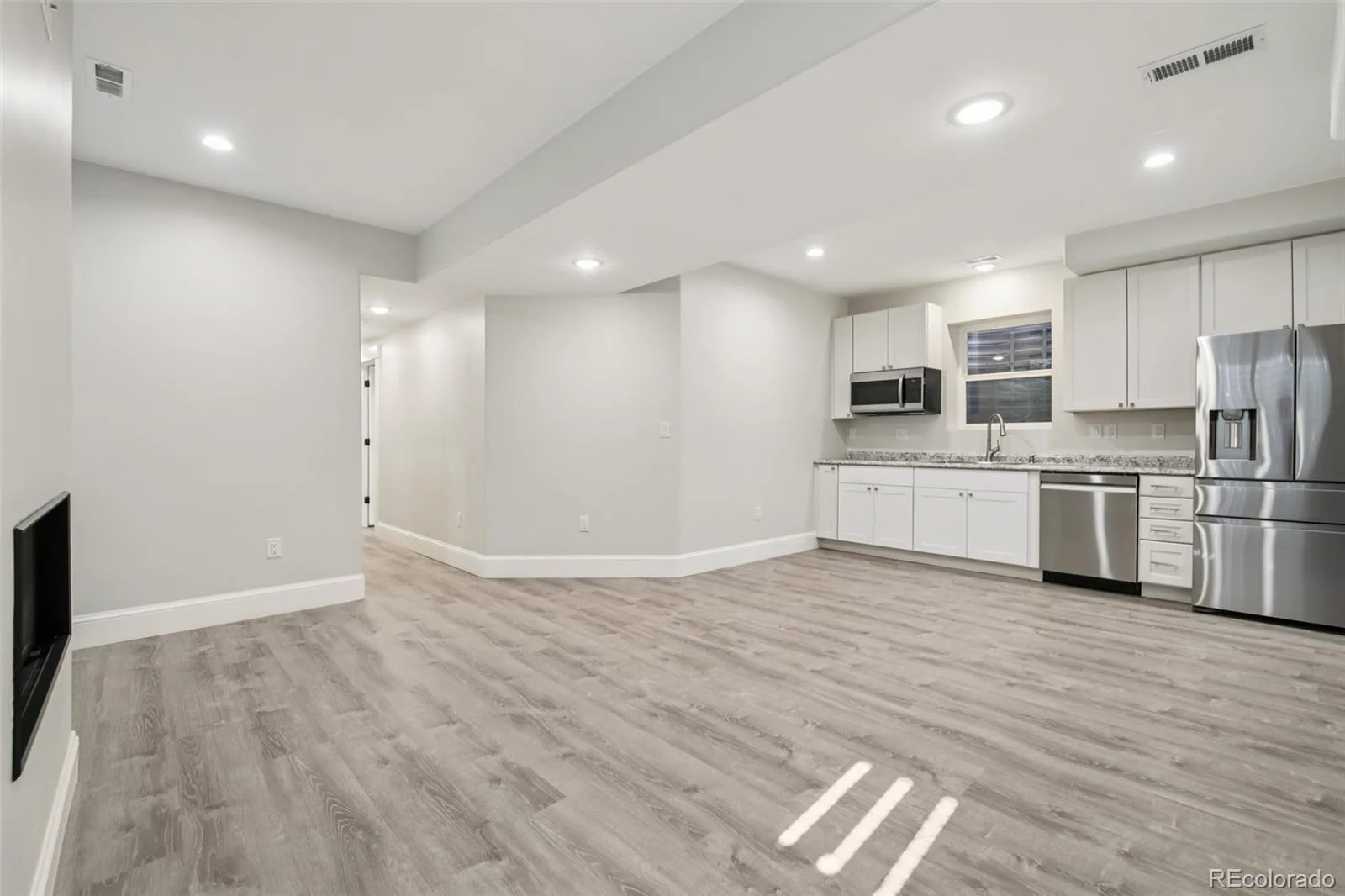 260 S Grant Street Denver CO 80209 MLS #REC8099614 06162026141710 1600 43