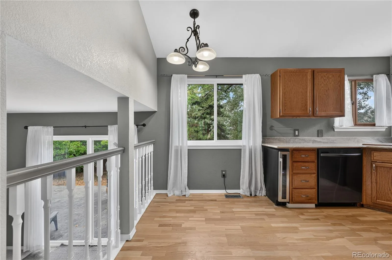 7231 Palisade Drive Littleton CO 80130 | MLS #REC8100921 08192026145532 1600 5