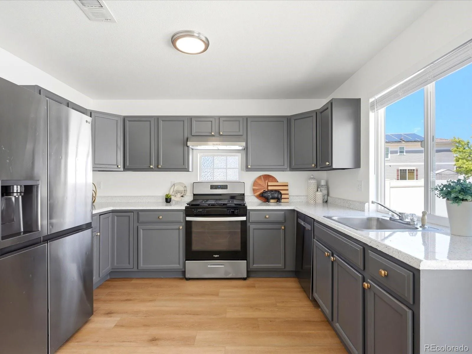 5548 Nepal Street Denver CO 80249 | MLS #REC8101910 07182026190846 1600 1
