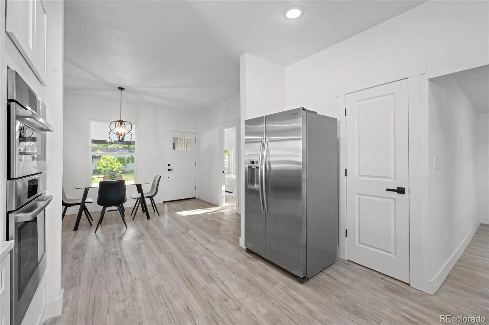 5755 W 43rd Avenue Denver CO 80212 MLS #REC8102624 05252026174858 1600 13