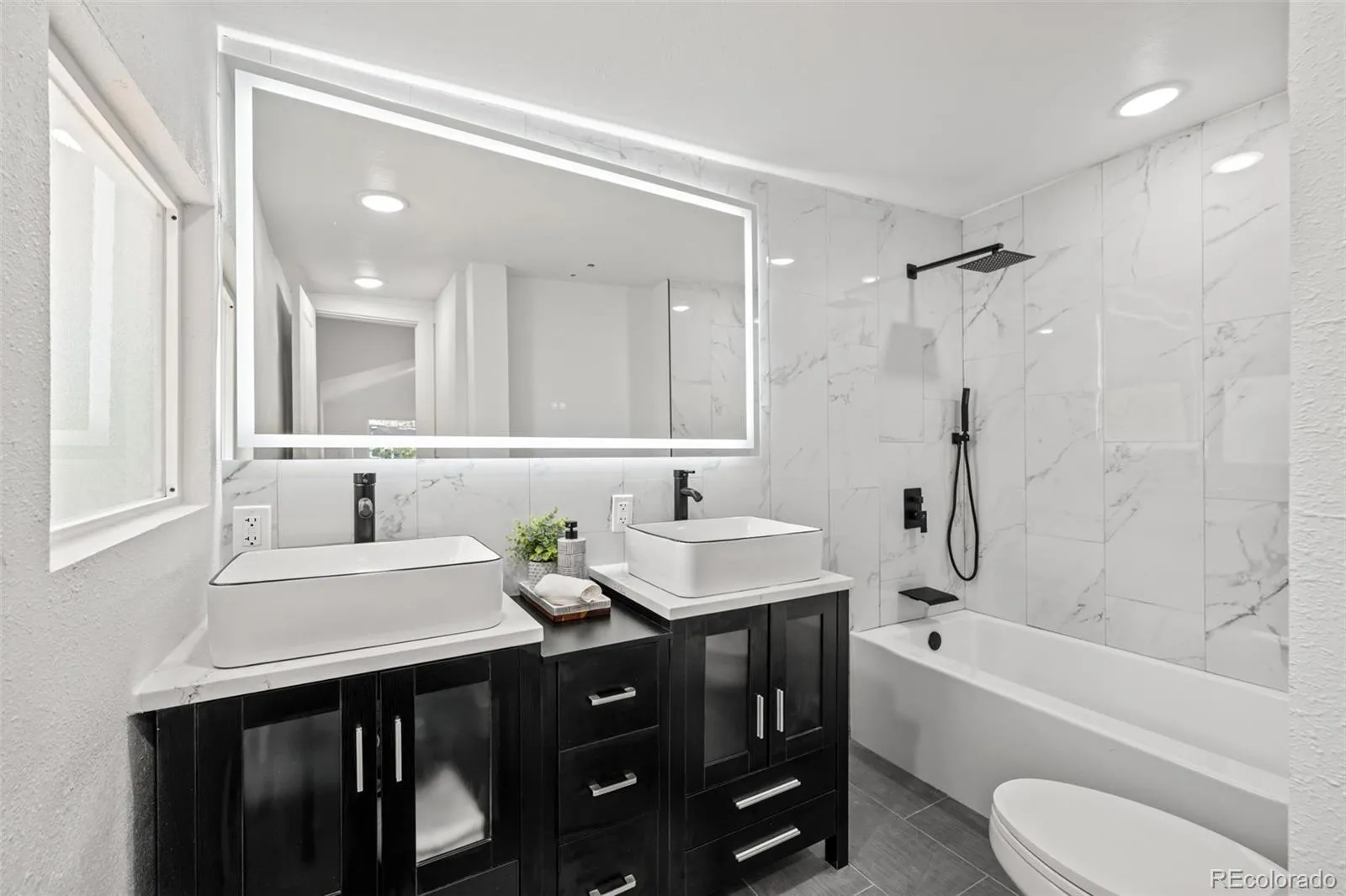 5755 W 43rd Avenue Denver CO 80212 MLS #REC8102624 05252026174858 1600 20