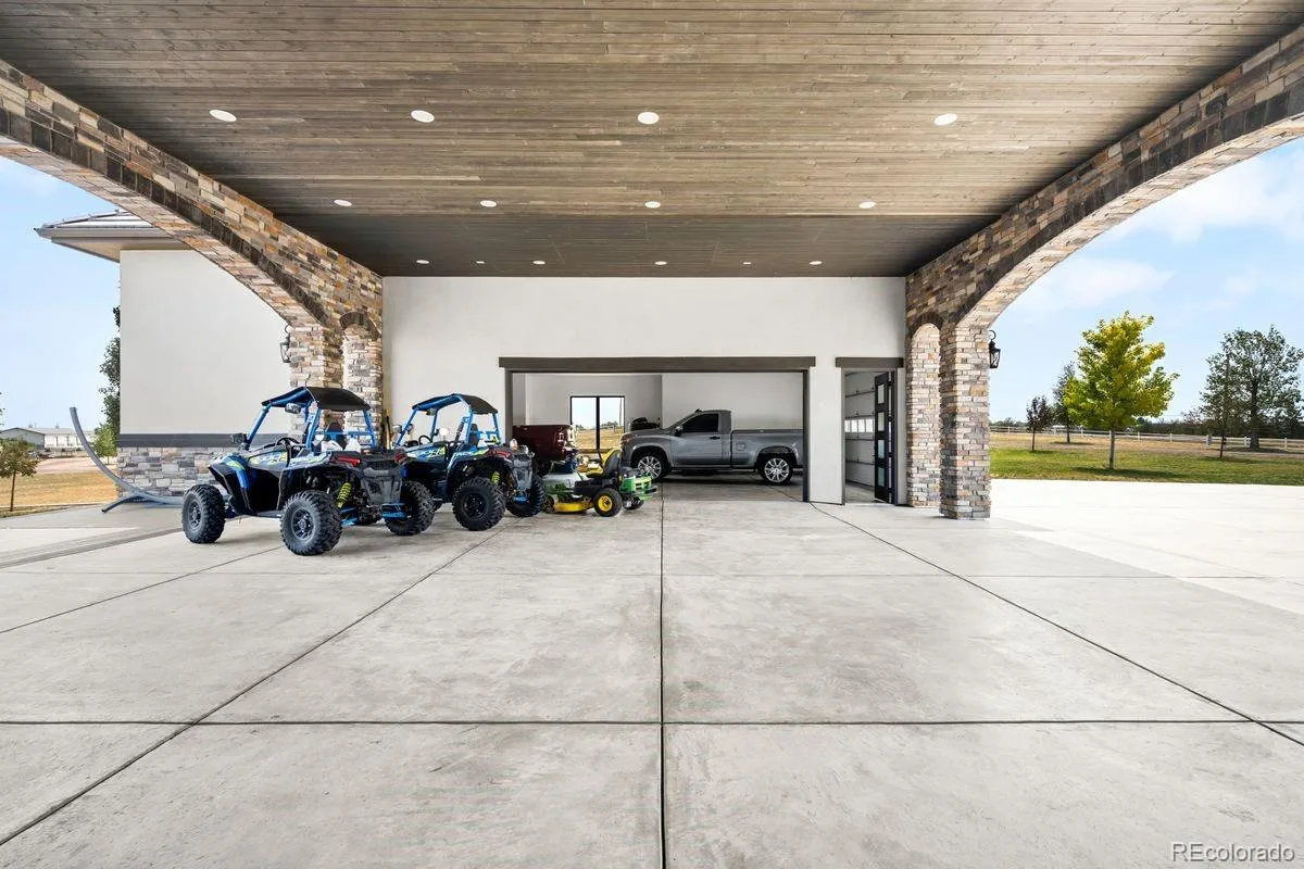 21181 E 120th Avenue Commerce City CO 80022 | MLS #REC8102751 08072026192855 1200 39
