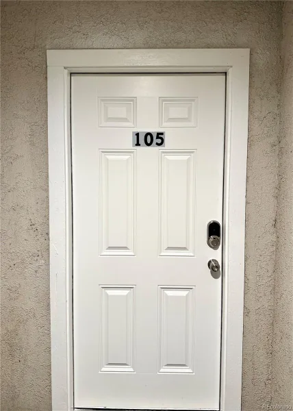 10702 E Exposition Avenue #105 Aurora CO 80012 | MLS #REC8103465 08252026060408 800 1