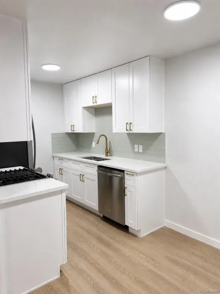 10702 E Exposition Avenue #105 Aurora CO 80012 | MLS #REC8103465 08252026060408 800 5