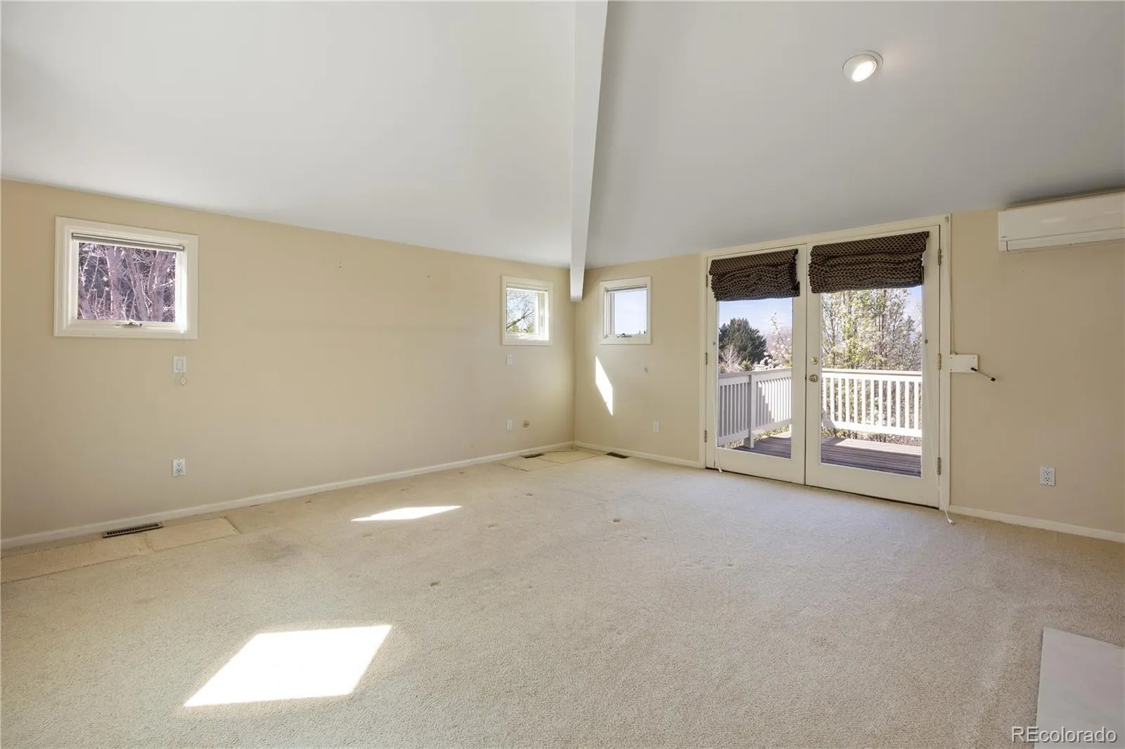 04102026195849 1600 19