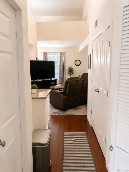 18425 E Flora Drive #D Aurora CO 80013 MLS #REC8104390 05182026182147 800 6