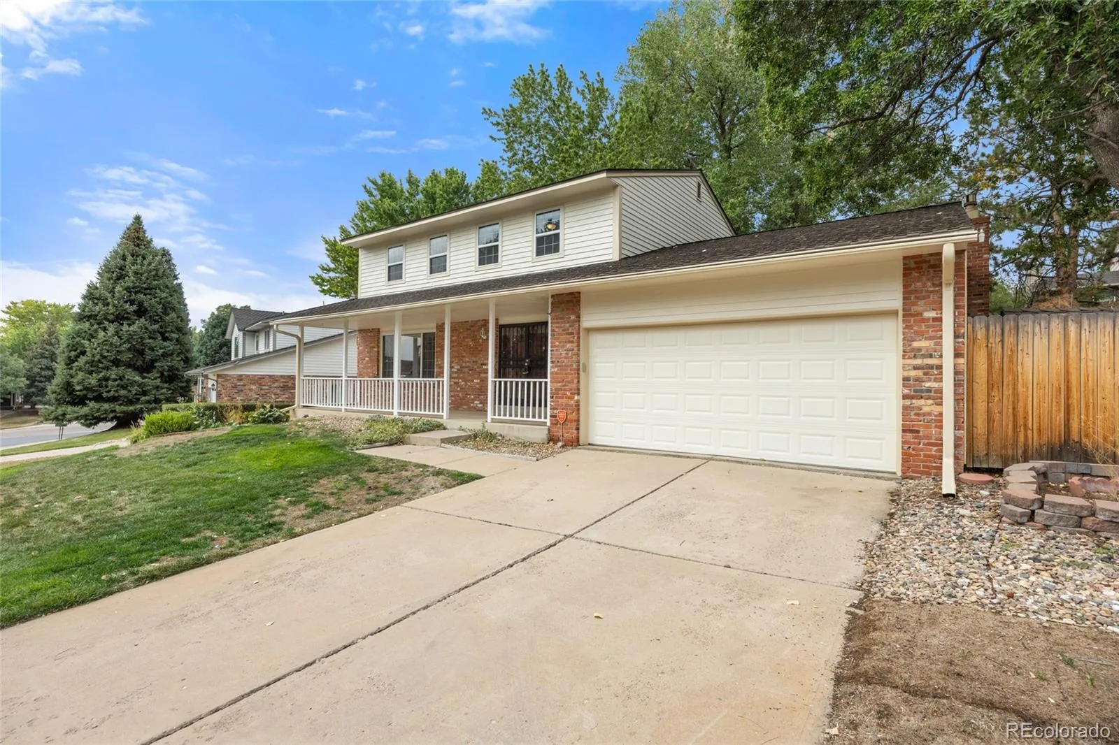 6079 S Jamaica Circle Englewood CO 80111 | MLS #REC8106790 08142026163413 1600 1