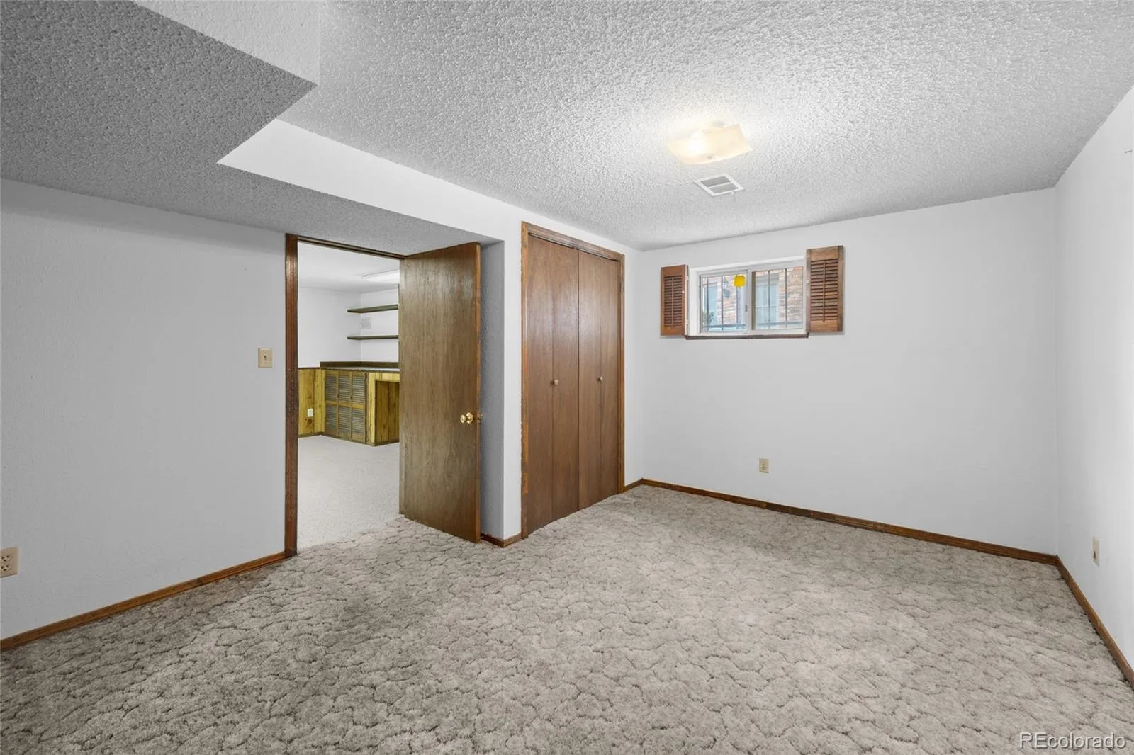 6079 S Jamaica Circle Englewood CO 80111 | MLS #REC8106790 08142026163413 1600 31