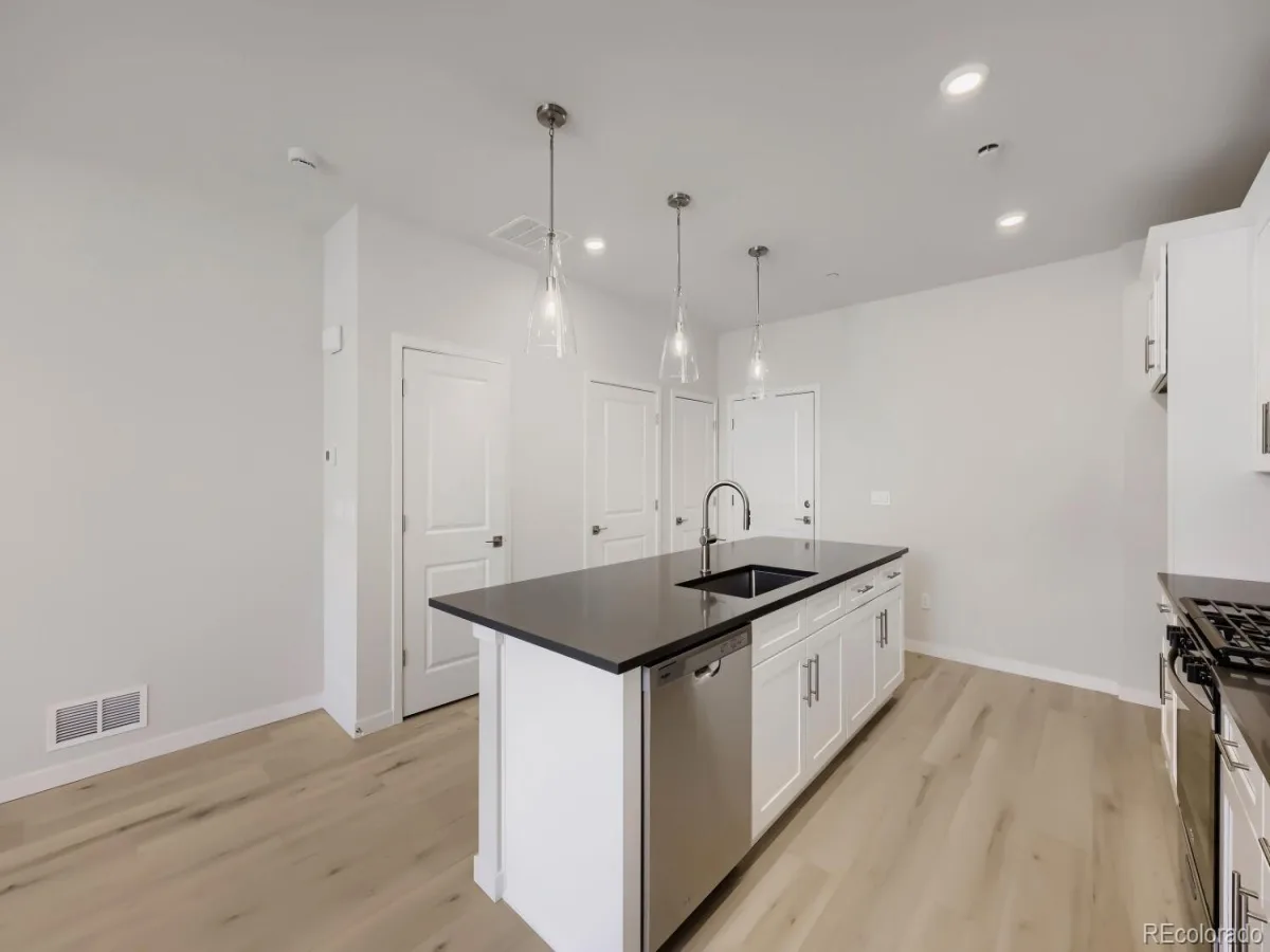 3370 W 87th Avenue Westminster CO 80031 | MLS #REC8107393 08282026234440 1200 9