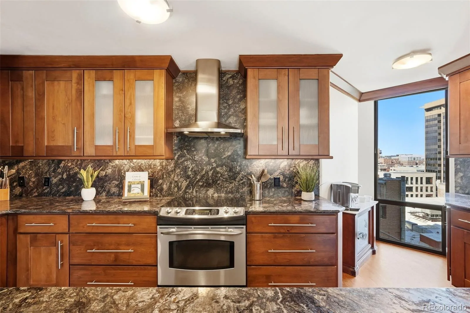 1625 Larimer Street #905 Denver CO 80202 | MLS #REC8109231 09272026003111 1600 1