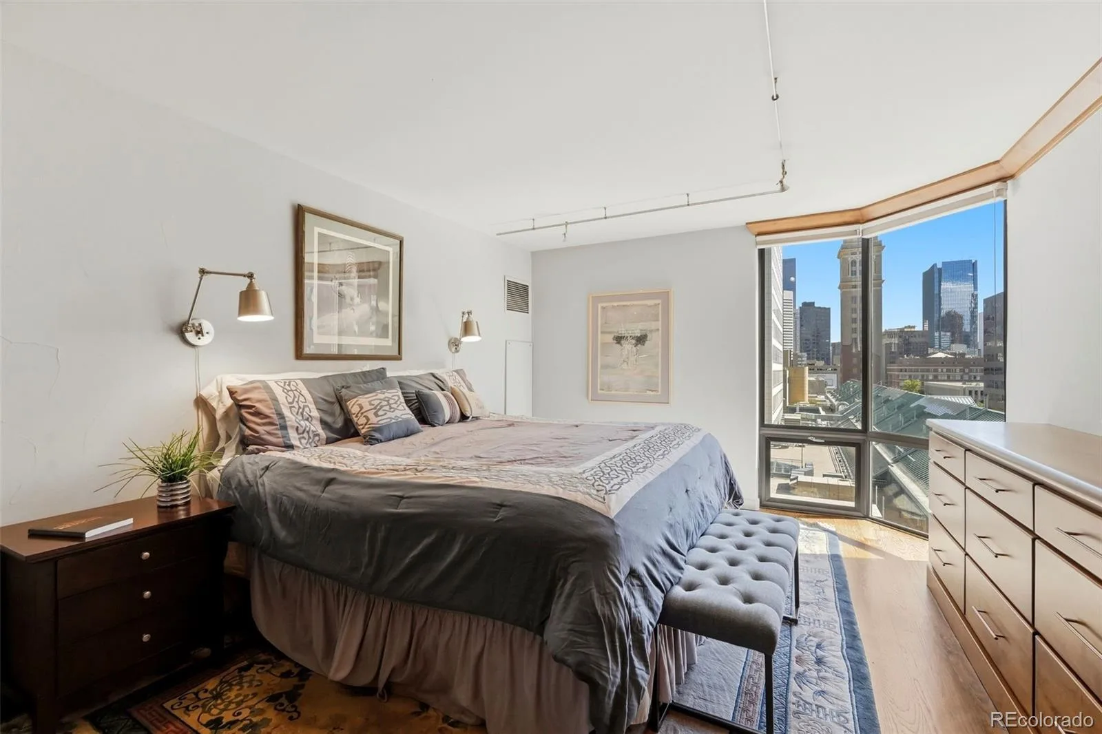 1625 Larimer Street #905 Denver CO 80202 | MLS #REC8109231 09272026003111 1600 15