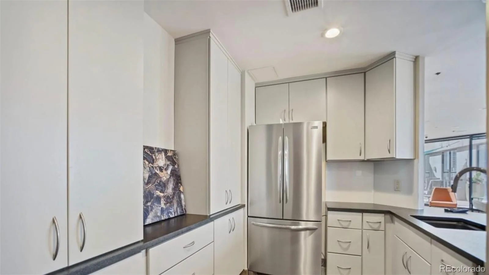 1625 Larimer Street #905 Denver CO 80202 | MLS #REC8109231 09272026003111 1600 33