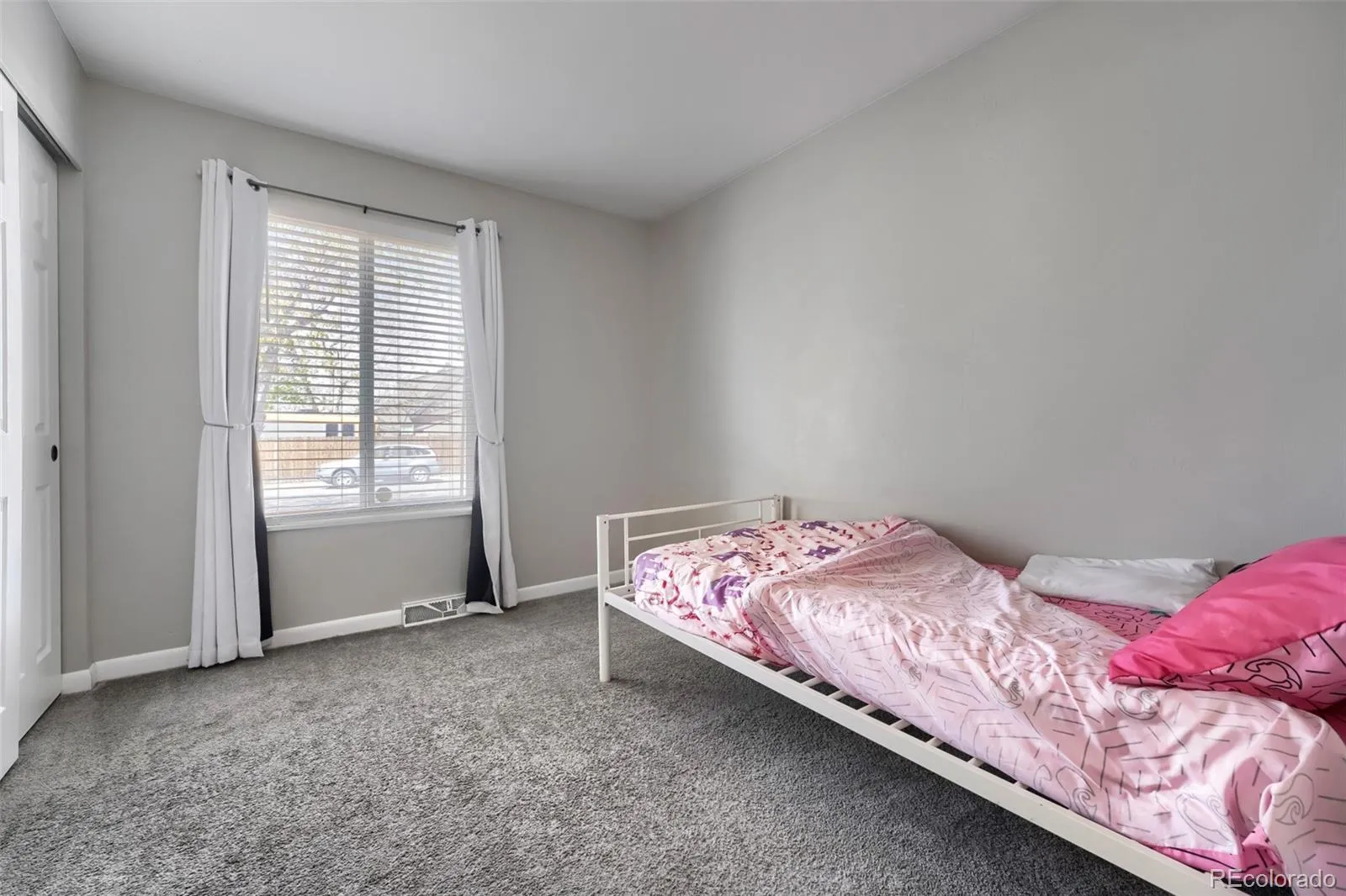 4708 S Ouray Way Aurora CO 80015 MLS #REC8109999 04212026194119 1600 13
