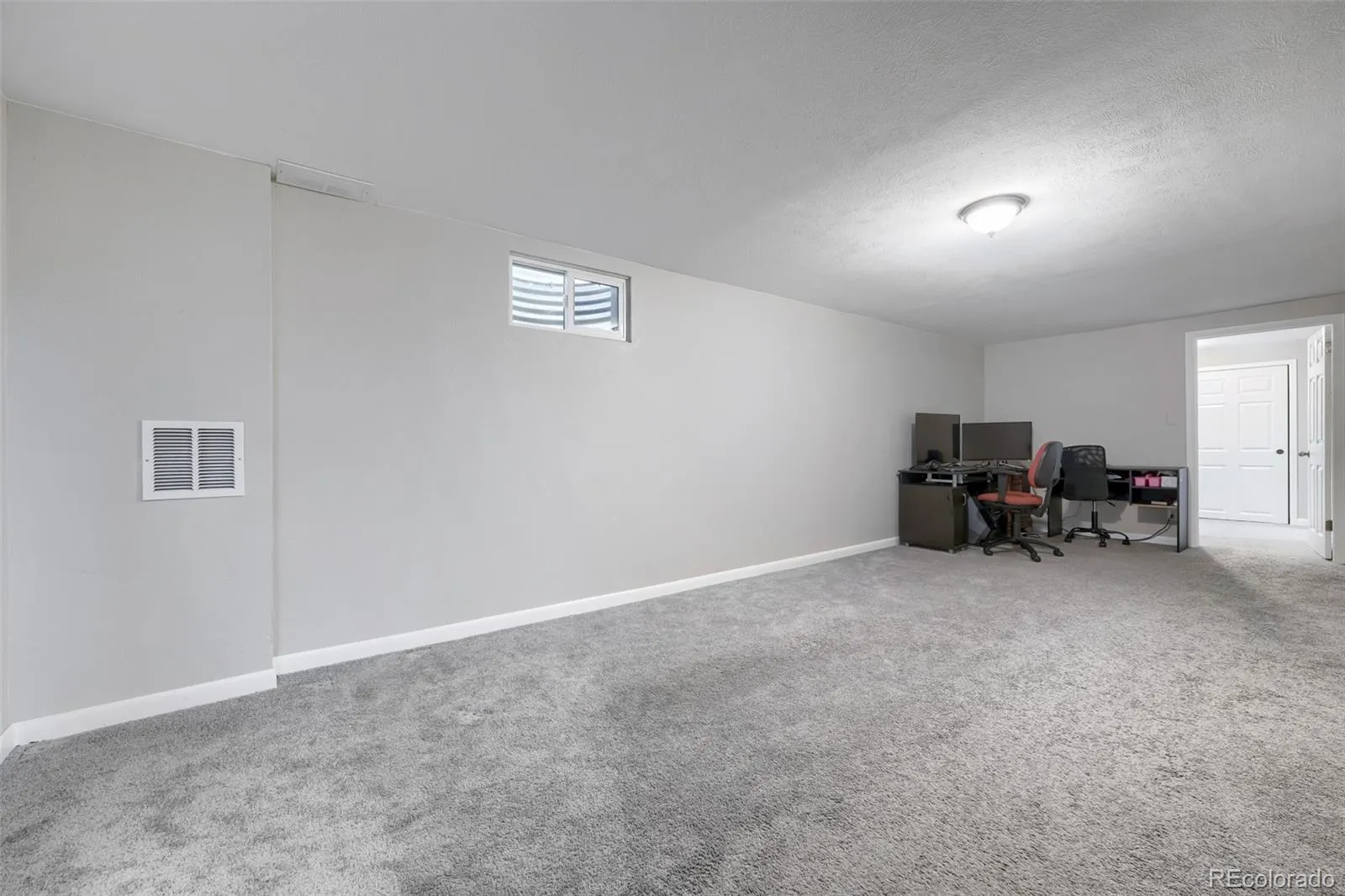 4708 S Ouray Way Aurora CO 80015 MLS #REC8109999 04212026194119 1600 18