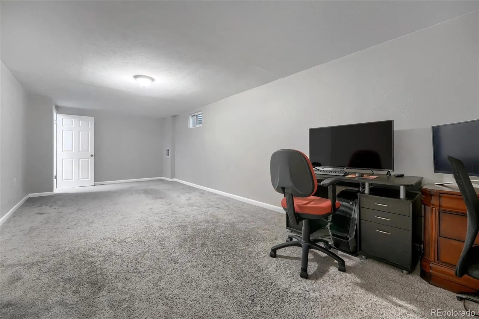 4708 S Ouray Way Aurora CO 80015 MLS #REC8109999 04212026194119 1600 19