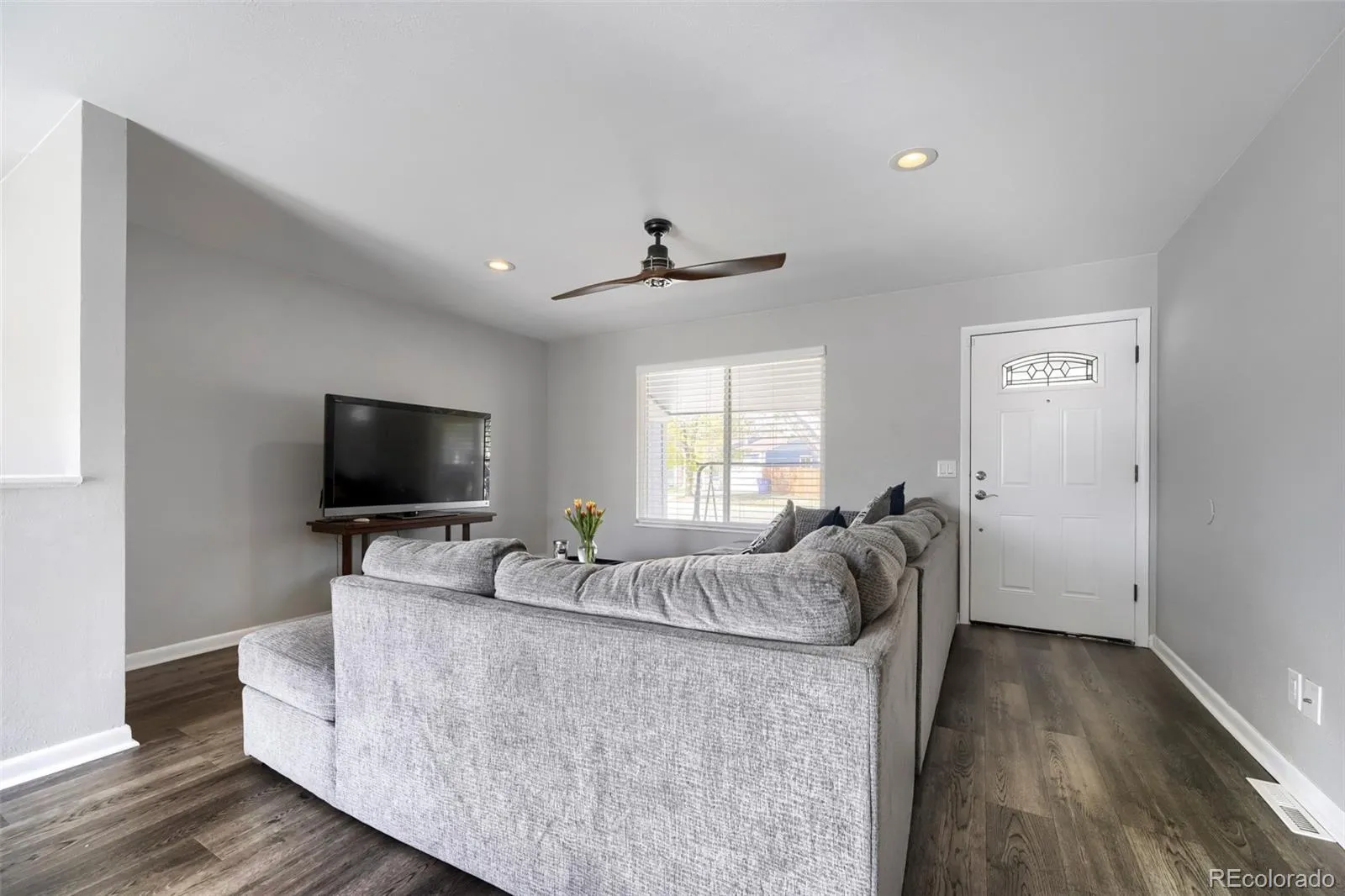 4708 S Ouray Way Aurora CO 80015 MLS #REC8109999 04212026194119 1600 9