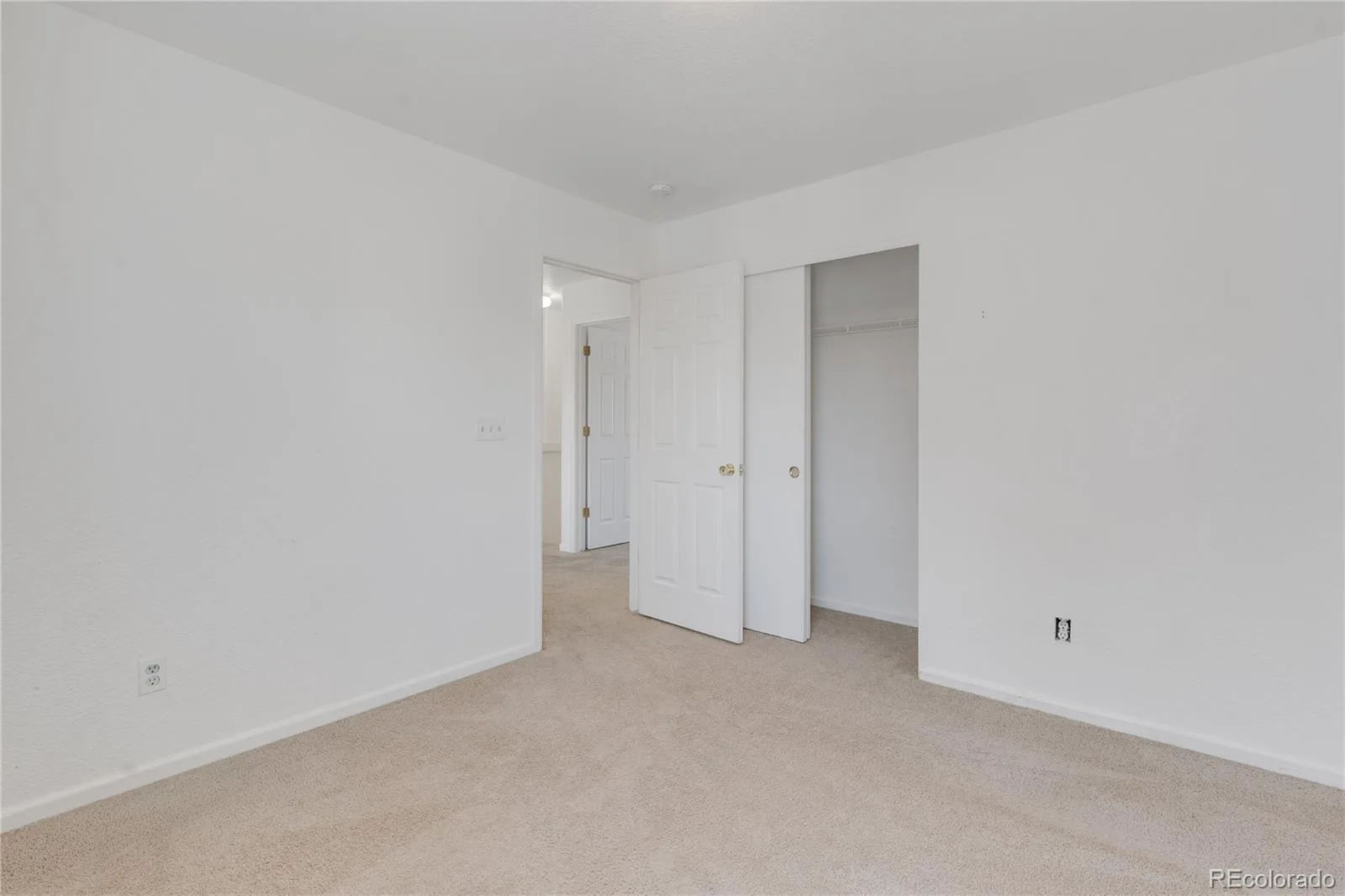 19656 E 50th Avenue Denver CO 80249 | MLS #REC8110185 10142026000444 1600 18