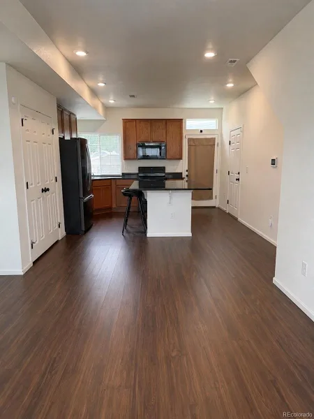 4532 N Quemoy Street Aurora CO 80019 | MLS #REC8110711 08082026192824 800 3