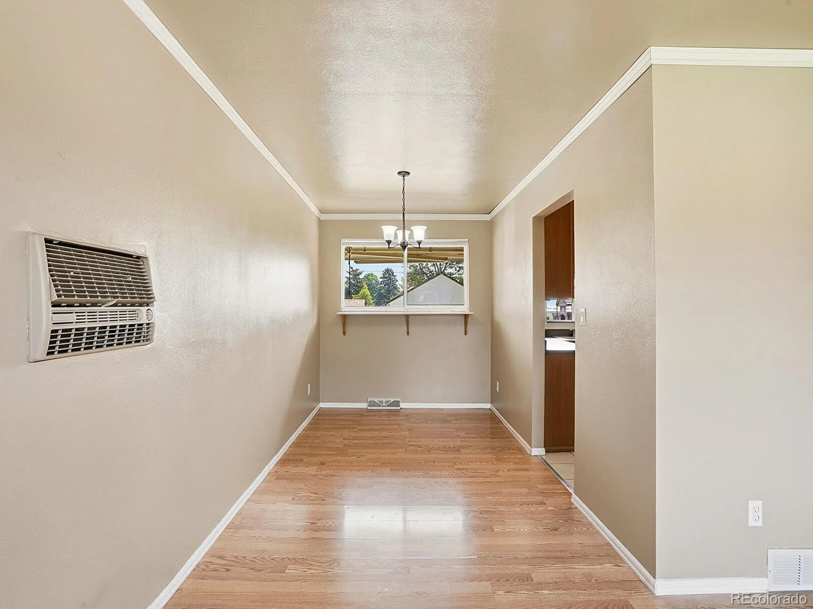 8120 Irving Street Westminster CO 80031 MLS #REC8111205 06252026224302 1600 12
