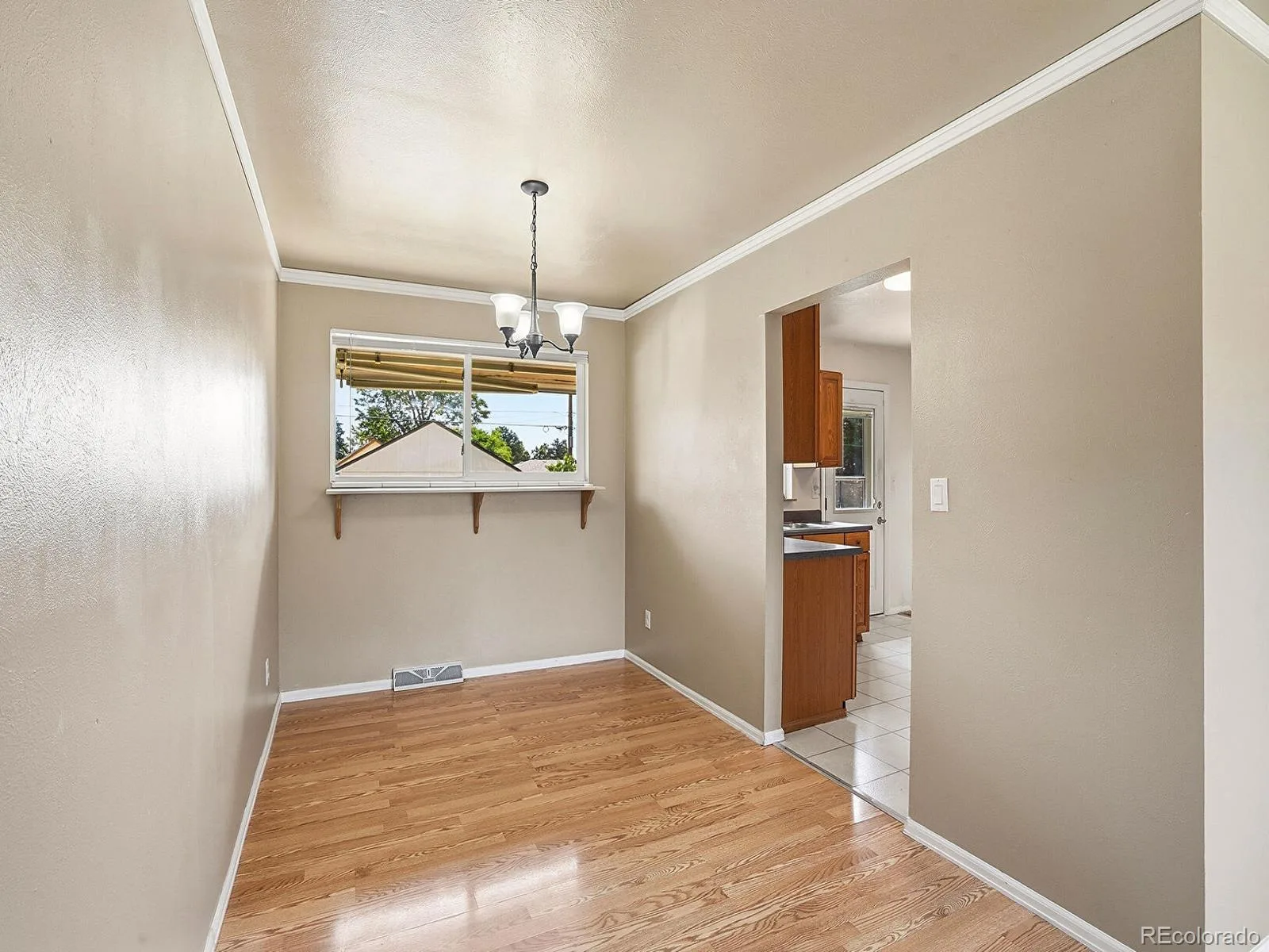 8120 Irving Street Westminster CO 80031 MLS #REC8111205 06252026224302 1600 14