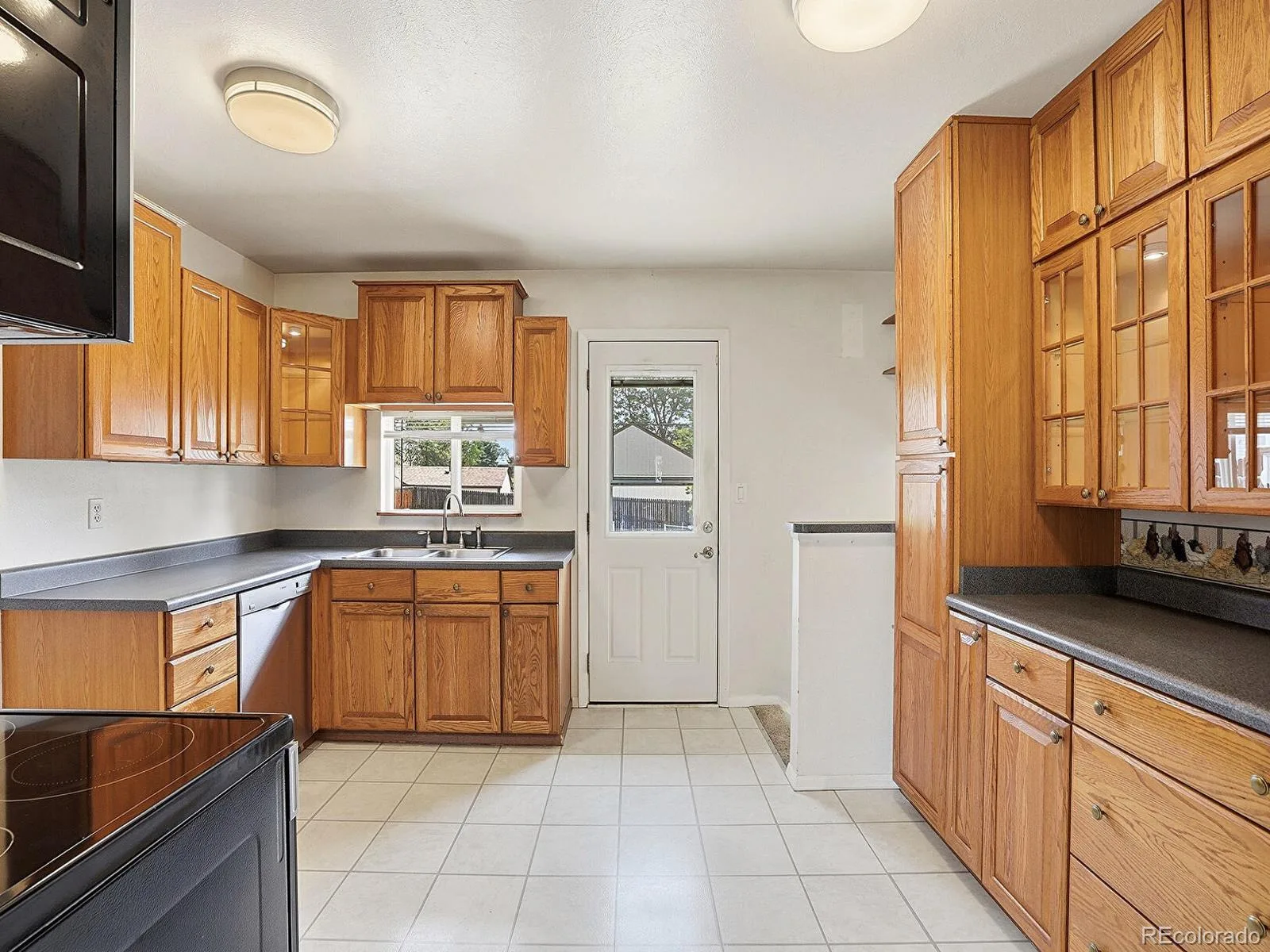 8120 Irving Street Westminster CO 80031 MLS #REC8111205 06252026224302 1600 6