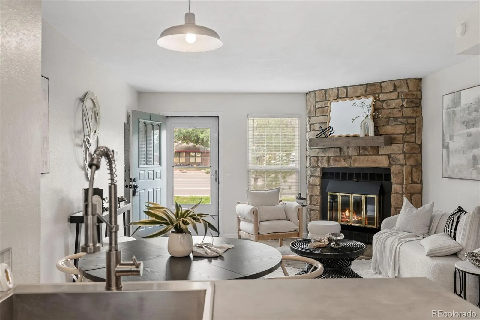 6712 S Independence Street Littleton CO 80128 | MLS #REC8113618 07222026232427 1600 15