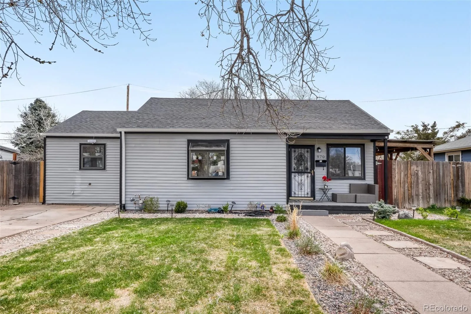 970 Nile Street Aurora CO 80010 MLS #REC8114661 04112026192136 1600 2
