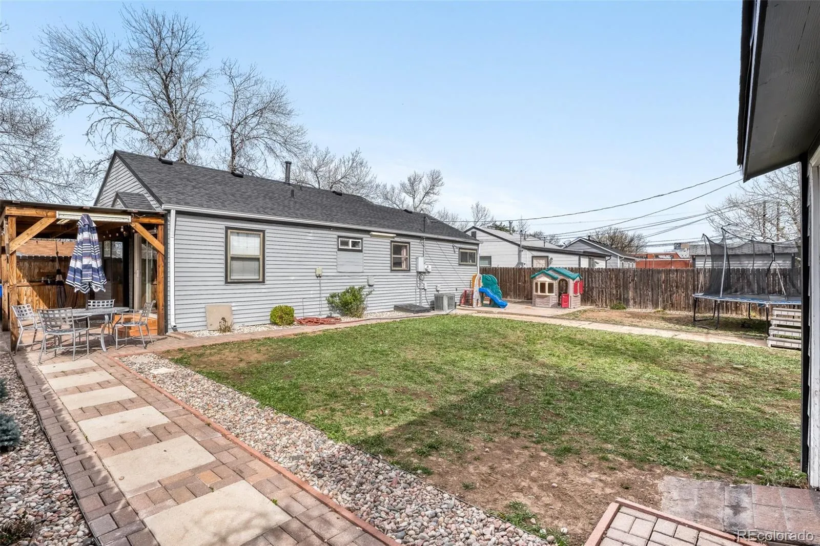 970 Nile Street Aurora CO 80010 MLS #REC8114661 04112026192136 1600 26