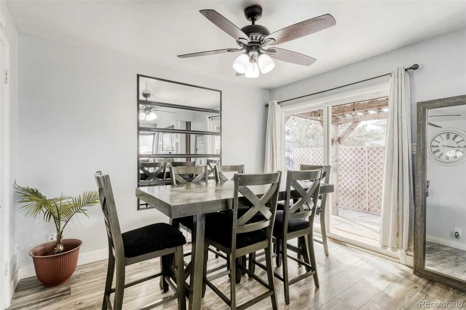 970 Nile Street Aurora CO 80010 MLS #REC8114661 04112026192136 1600 9