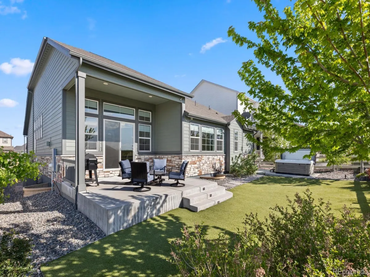 7043 S Uriah Street Aurora CO 80016 MLS #REC8116872 05152026034532 1200 40