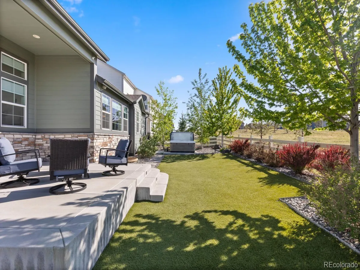 7043 S Uriah Street Aurora CO 80016 MLS #REC8116872 05152026034532 1200 41