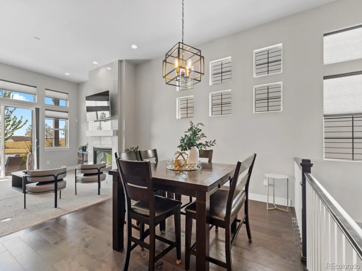 7043 S Uriah Street Aurora CO 80016 MLS #REC8116872 05152026034532 1200 5